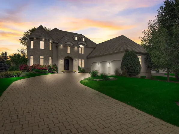 7304 Greenbridge Ln, Long Grove, IL 60060