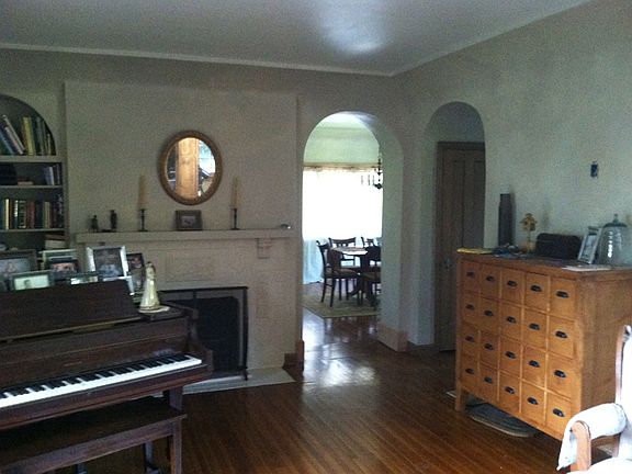 living to dining room