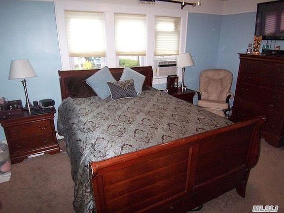 5th image of 543 Willow St