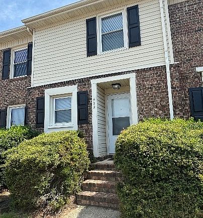 2nd image of 422 Kirkcaldy Ct