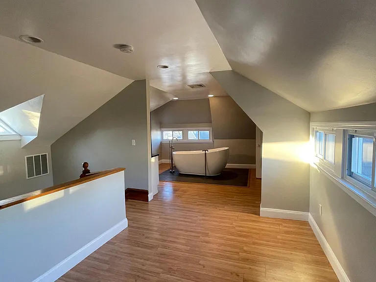 222 Belmont St #2 — Photo 34