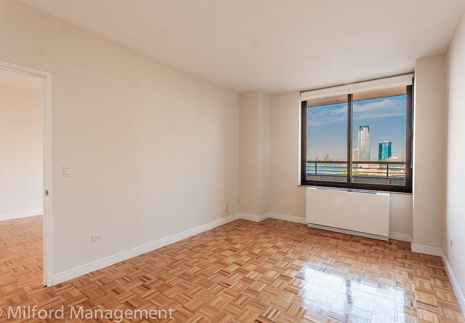 1st image of 99 Battery Pl APT 18F