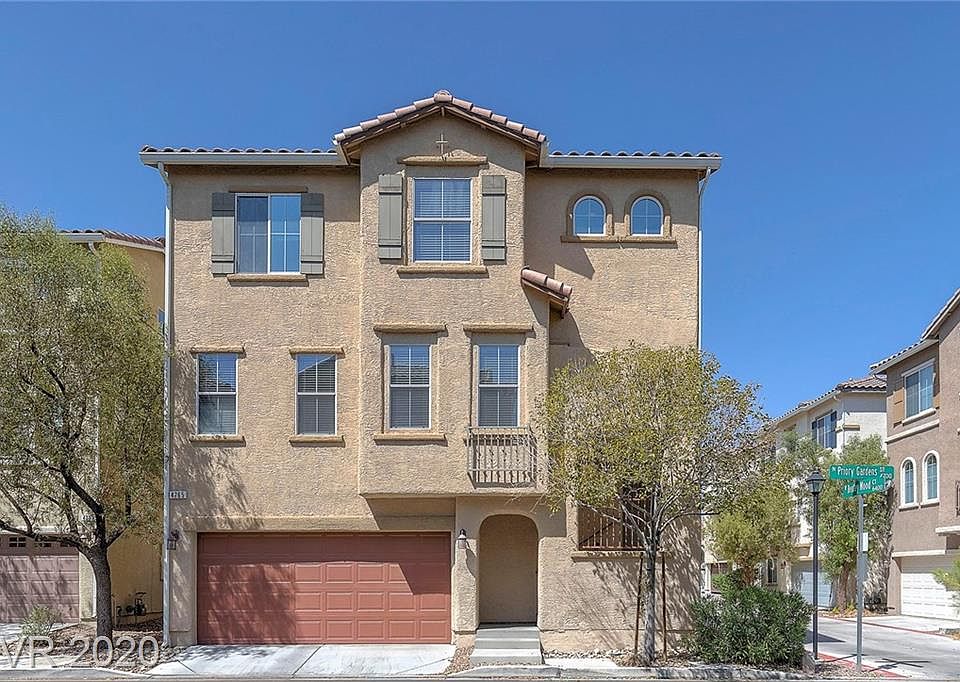 1st image of 4765 Priory Gardens St