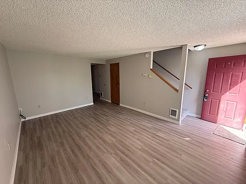 CCH5114--Apple Knoll Townhomes Photo 1