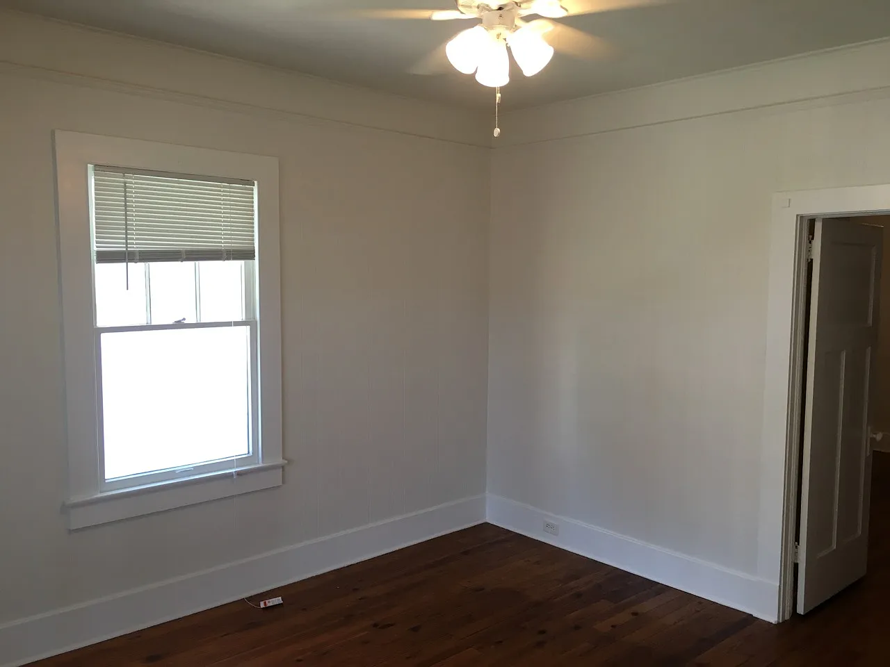 1 bed, 700 sqft, $1,400 — Photo 4