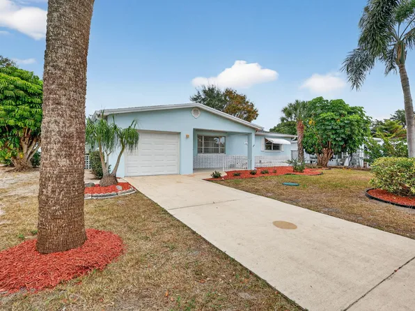 2631 NE Myrtle Street, Jensen Beach, FL 34957