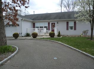 333 Surf Ave, Beachwood, NJ 08722