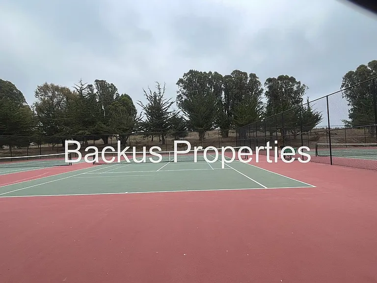 14685 Charter Oak Blvd — Photo 22