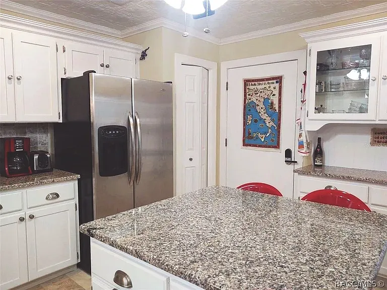 10906 W Cove Harbor Dr — Photo 9