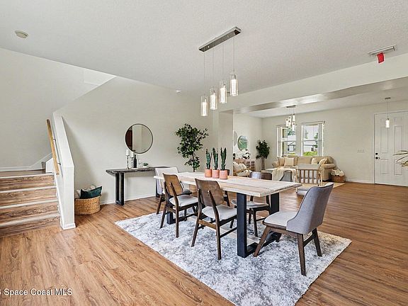 3rd image of 3798 Jupiter Blvd SE