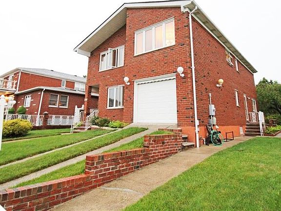2nd image of 547 Stafford Ave