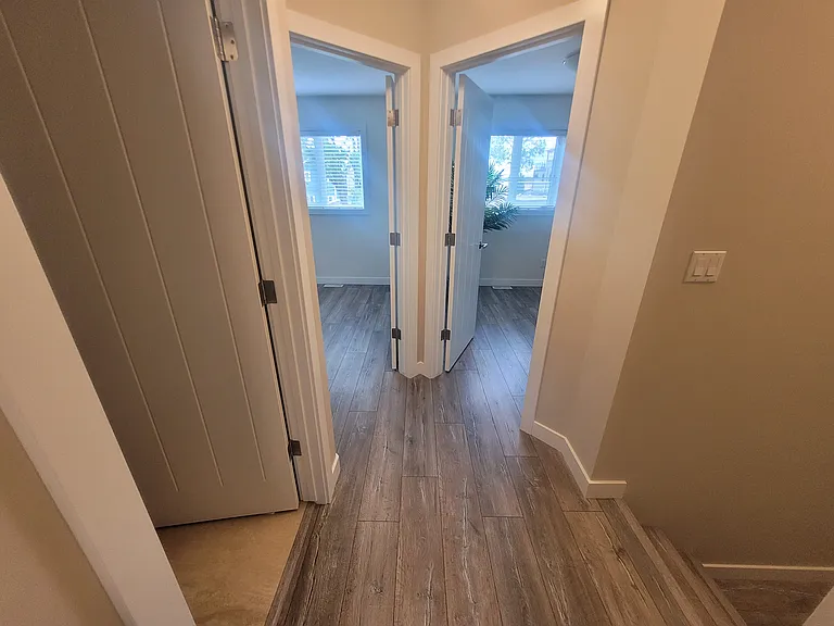1616 B Alexandra Ave — Photo 11