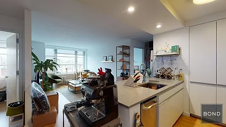 Rented by Bond New York