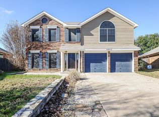 2955 Volga Ct, Fort Worth, TX 76118