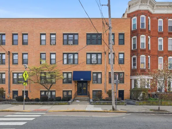 104 Palisade Ave #B1-201, Jersey City, NJ 07306