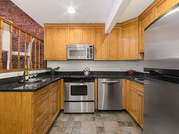 4th image of 218 W 14th St APT 5E