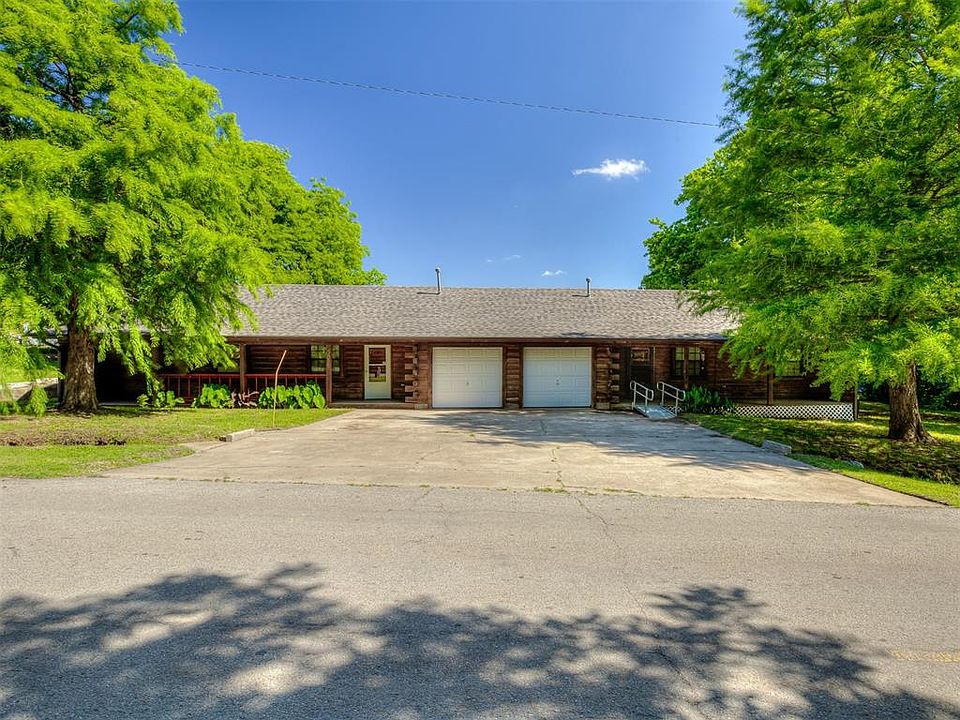 1st image of 501 E Maple