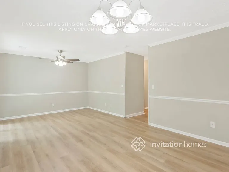 921 Dawn Ct SE — Photo 6