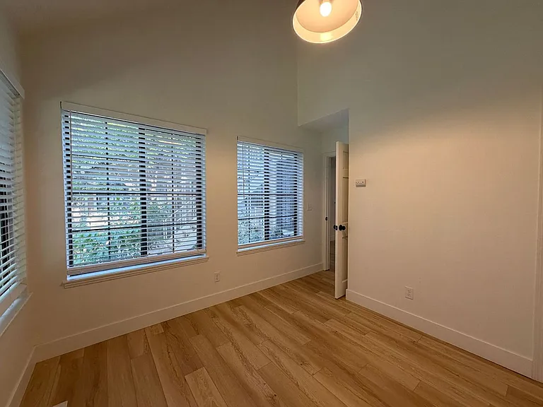4799 White Rock Cir #D — Photo 11