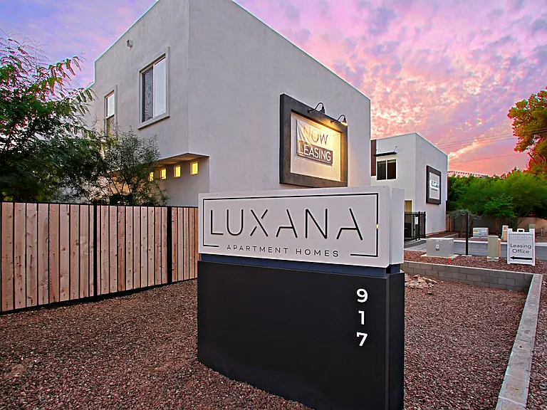 Luxana Apartments — Photo 67