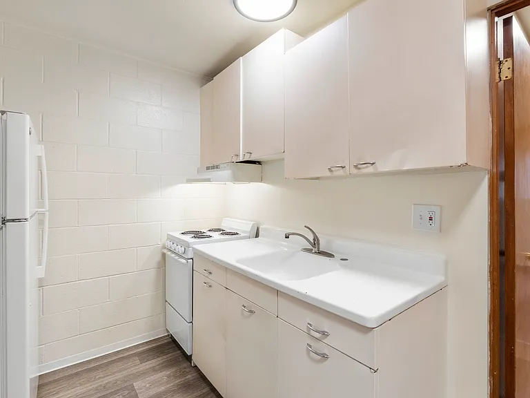 El Popo Apartments — Photo 7