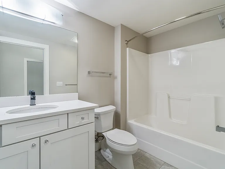 5730 Ellsworth Ave — Photo 40