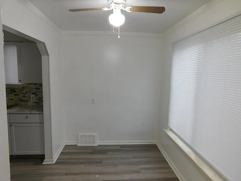 6490 Stahelin Ave — Photo 7