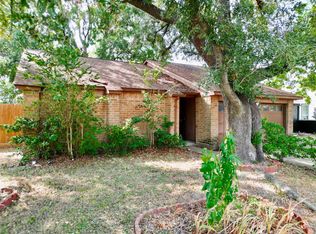 10907 Wilkenburg Dr, Houston, TX 77086