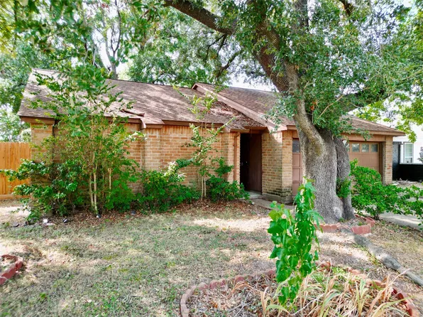 10907 Wilkenburg Dr, Houston, TX 77086