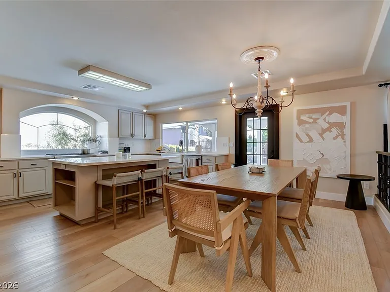 7686 Gossamer Wind St — Photo 10