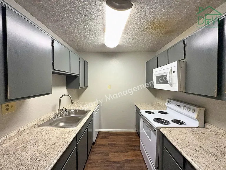 219 Fry St #7 — Photo 7