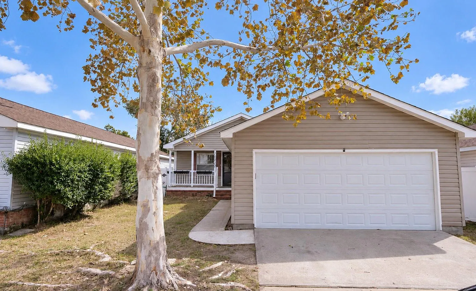 3 bed, 2.0 bath, 1512 sqft, $1,600 — Photo 2