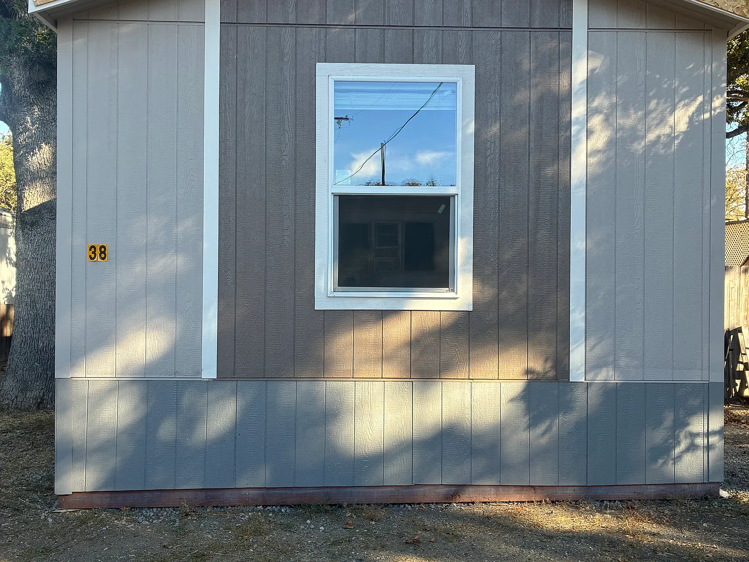 3 bed, 960 sqft, $1,195 — Photo 1