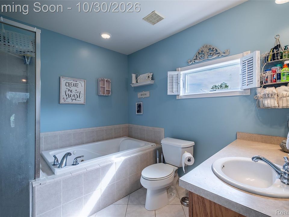 274 Creekwood Cir, photo 12