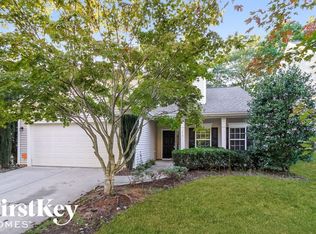2419 Fiddlers Glenn Dr, Winston Salem, NC 27127