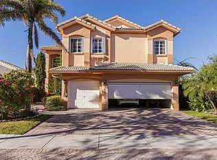 10735 NW 70th St, Doral, FL 33178
