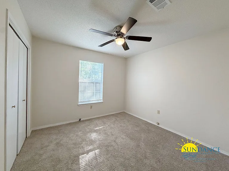 1867 Heartland Dr — Photo 14
