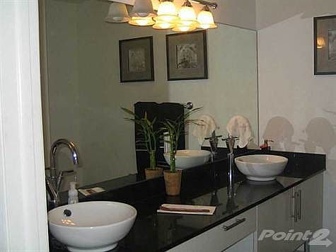 5th image of 31 SE 5th St APT 3416