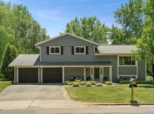 3201 E 125th St, Burnsville, MN 55337