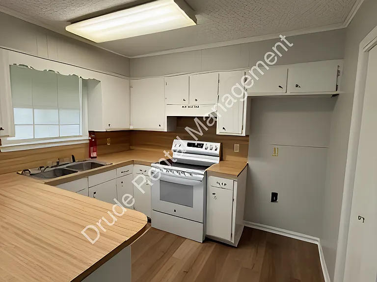 14259 Lamonte Ln — Photo 22
