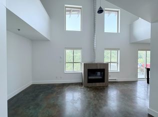 40775 Tantalus Rd #1, Squamish, BC V8B0N2