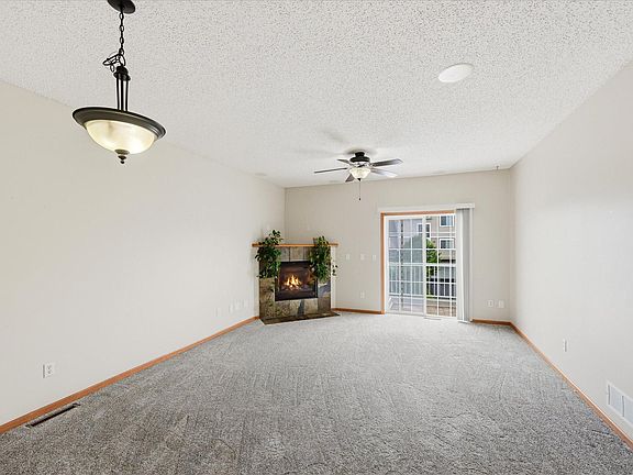 3rd image of 19172 Hoover St NW