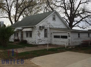 11 Climbing Hill Path, Climbing Hill, IA 51015