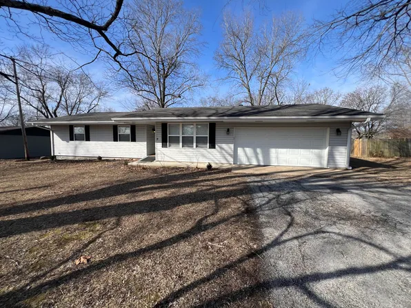 315 Posey Street, Ava, MO 65608