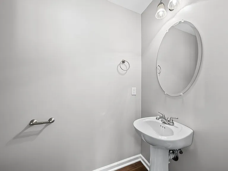 365 Sam Houston Cir — Photo 10