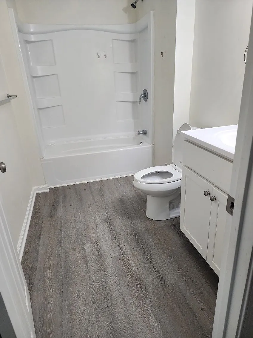 2 bed, 725 sqft, $1,750 — Photo 3