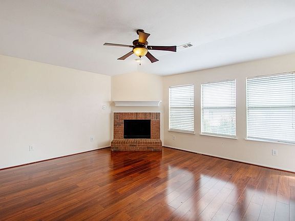 5th image of 8141 Plateau Dr