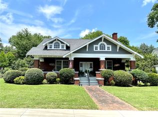 502 Chestnut St, Abbeville, SC 29620