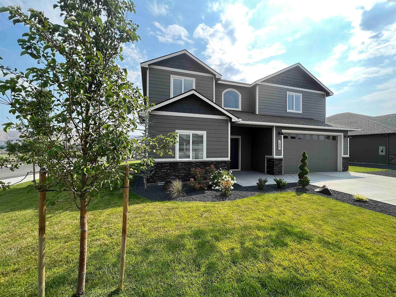 200 Bratton St, Prosser, WA 99350 Zillow