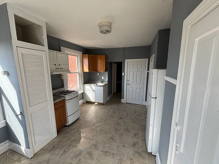 136--138 Stanbridge St #5 — Photo 8